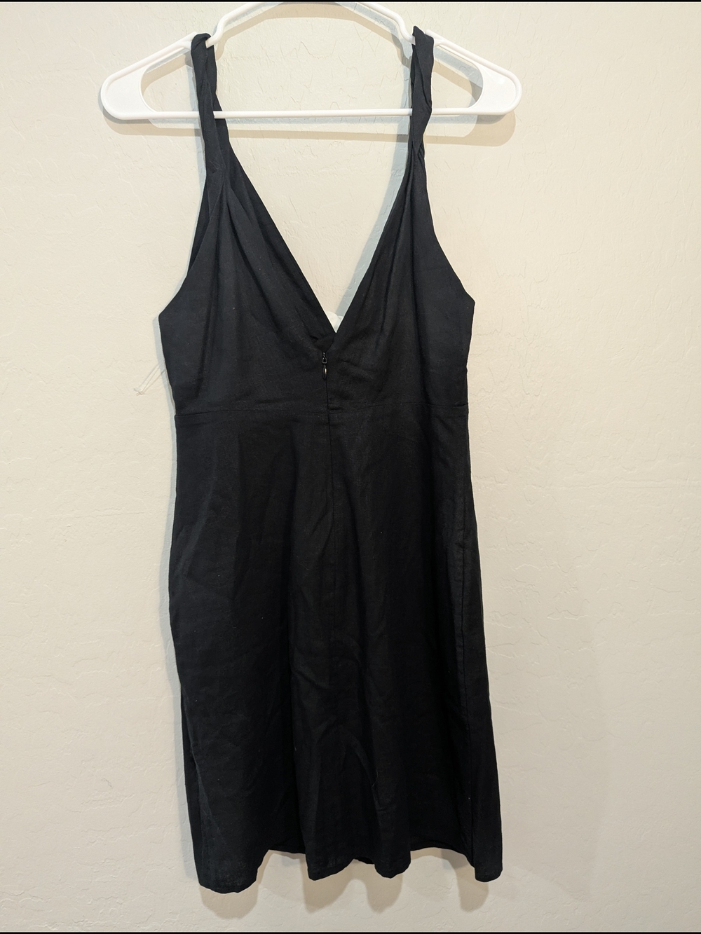 FARM Rio V-Neck Rosette Mini Dress - Size S - Picture 10 of 10